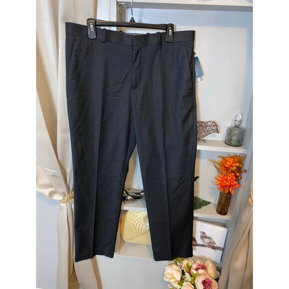 NWT $150 Men’s Perry Ellis 34x30 Regular Fit Black Dress Pants without Pockets - Picture 1 of 10